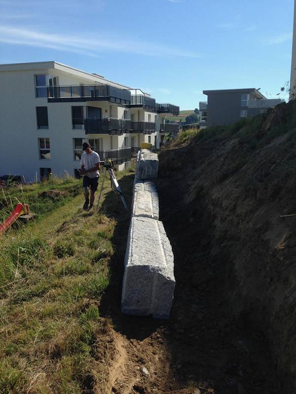 pose et alignement des premiers blocs